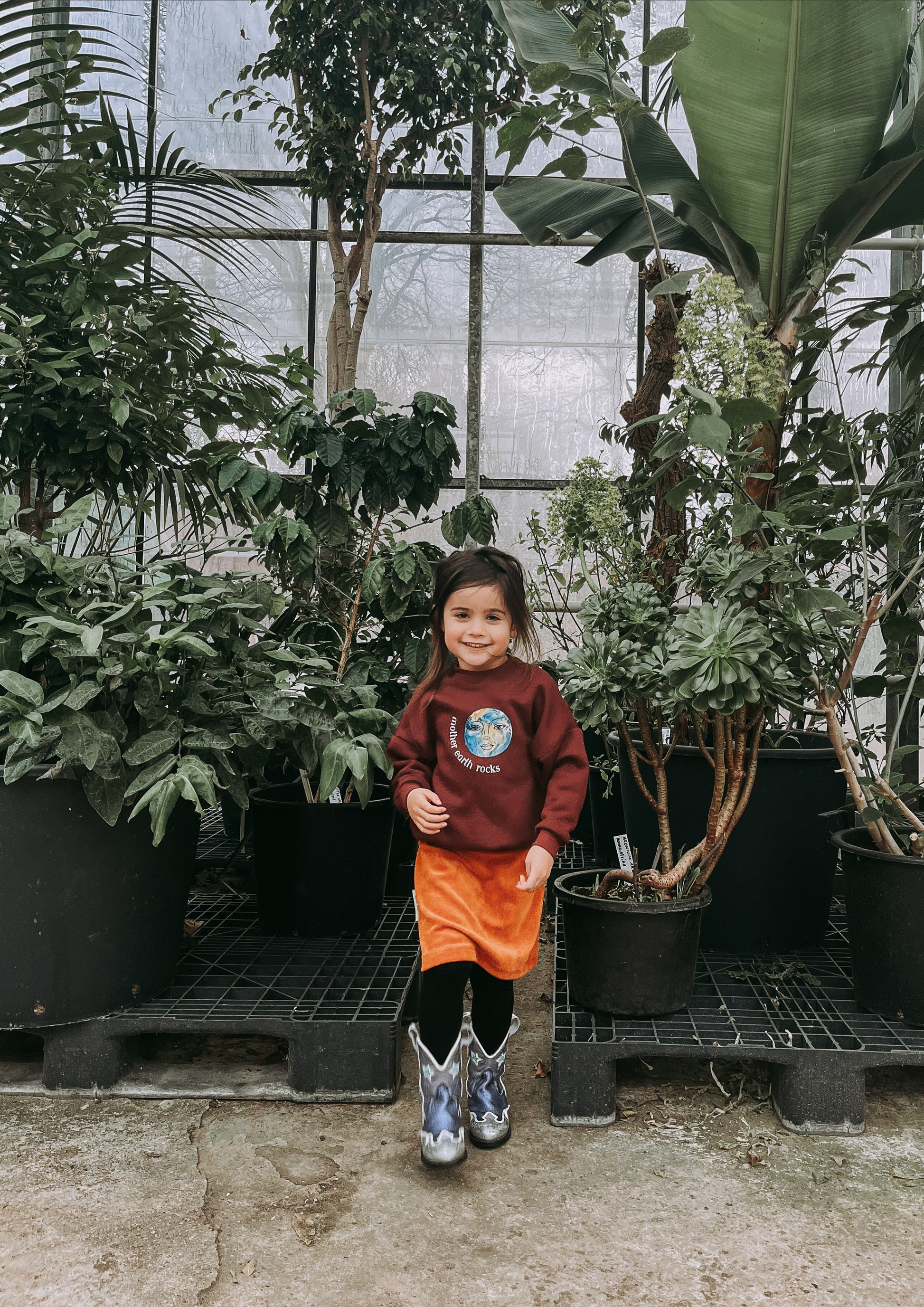 'Mother Earth Rocks' Sweater - Bordeaux - Kind Rebel