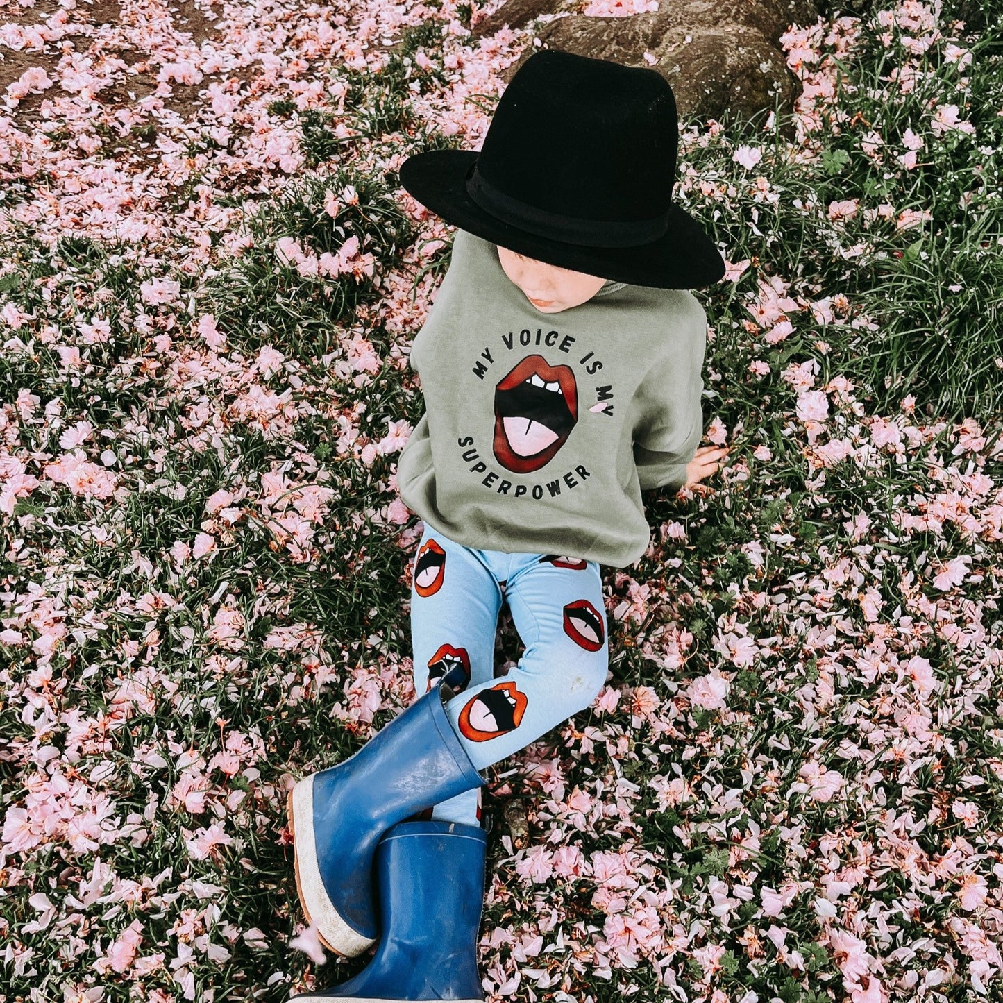 'My Voice Is My Superpower' Sweater - green - Kind Rebel